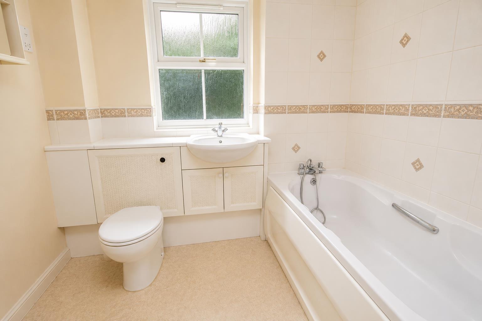 Meadowside, Tilehurst, Reading